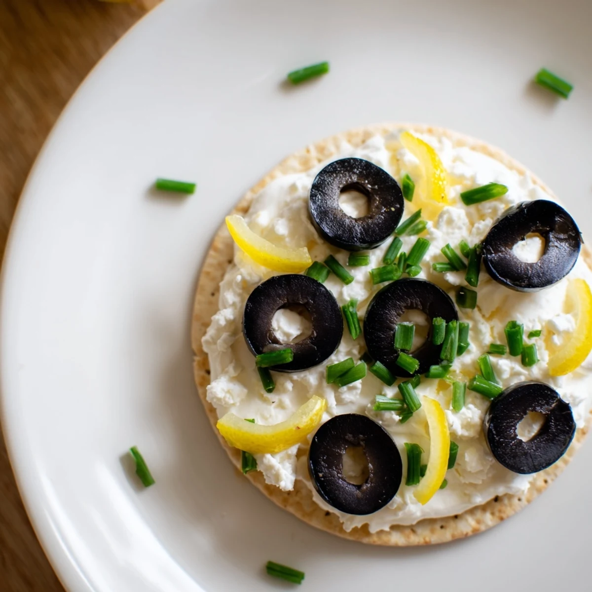 Please provide the desired recipe or recipe name in English. I will then generate the 3 ALT texts as requested.